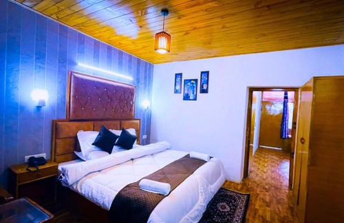 New Manali Apartamento | Hill -Top Home stay
