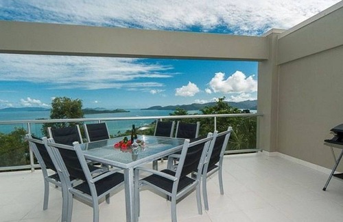 Hamilton Island Villa | Villa Hill Top Villas-4bdrm
