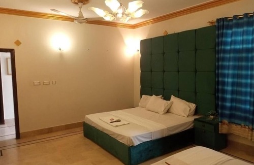Karachi Casa | Hill View Guest House Karachi