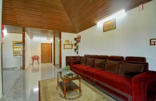 Madikeri Casa | Hill View Homestay Madikeri Coorg 3BHK Villa