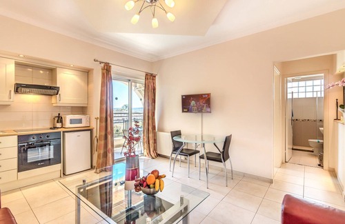 Pissouri Apartamento | Hill View Restaurant & Apartments