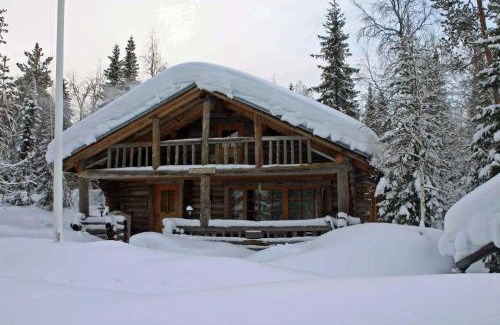 Akaslompolo Chalet De Esquí | Hillankukka