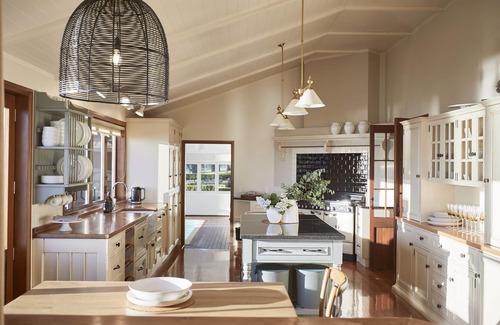 Onemana Casa | HILLBROOK ESTATE WHANGAMATA, NEW ZEALAND