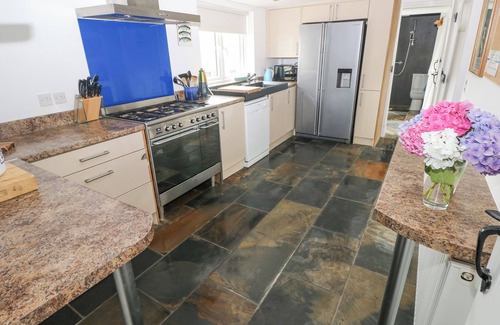 Nolton Cabaña | Hillbrook House, NOLTON HAVEN