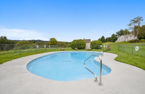 Stowe Casa | Hillcrest #1