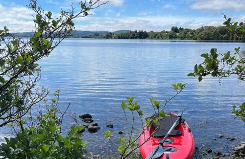 Oughterard Apartamento | Hillcrest Lodge, Private apartment on Lough Corrib, Oughterard