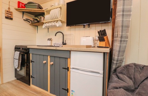 Preston Cabaña | Hillcrest Shepherds Hut