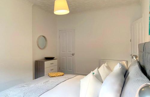 Cardonald Apartamento | Hillington Central