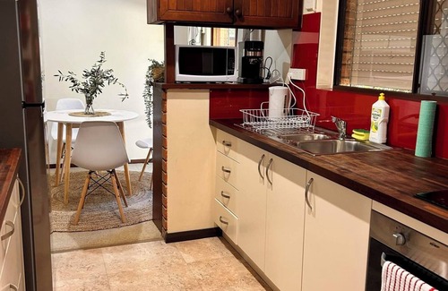 Mount Nasura Cabaña | Hills Gateway Retreat -Delightful cottage nestled in the hills south of Perth WA