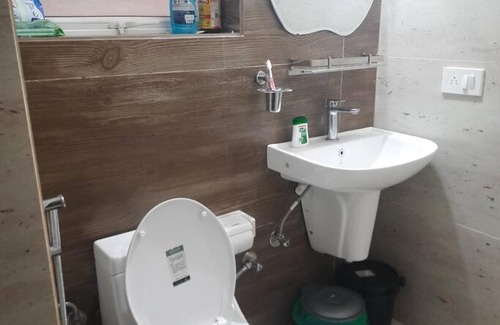 Solan Apartamento | Hills Niwas