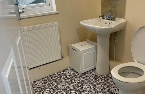 Hillsborough Casa | Hillsborough 2 and 4 bedroom house