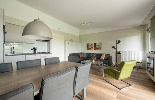Strucht Casa | Bungalow cuidado con jardín, 4 km. Valkenburg