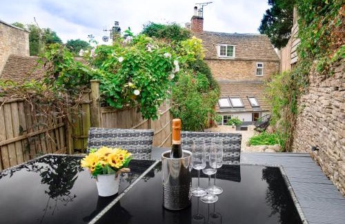 Tetbury Casa | Hillside Cottage