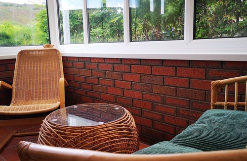 Glyndyfrdwy Cabaña | Idyllic private, spacious cottage with amazing valley views near Llangollen