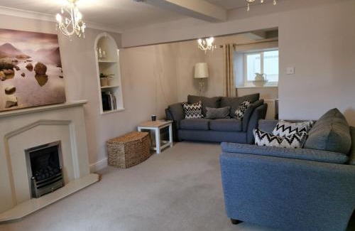 Allithwaite Casa | Hillside Farm Cottage