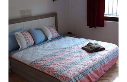 Dolna Matka Casa | Hillside Haven for Groups