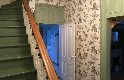 Deersville Casa | Hillside Haven Historic Vacation Home in Deersville by Tappan & Clendening Lakes