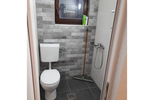 Dolna Matka Apartamento | Hillside Haven - Kulla West