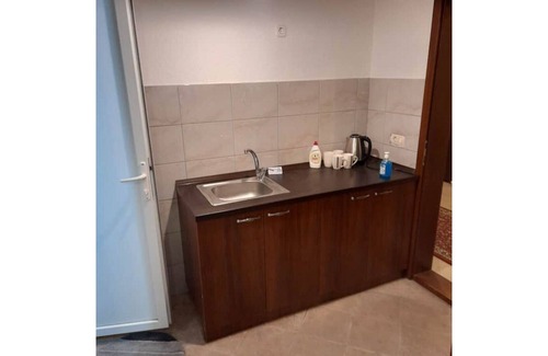 Dolna Matka Apartamento | Hillside Haven - Nora East