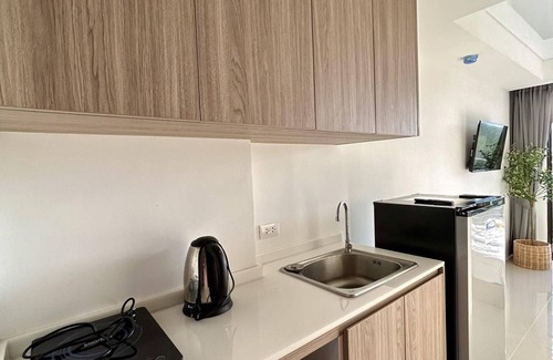 Mai Khao Condominio | Hillside Sunrises Space - 5 minutes to Maikhao Beach