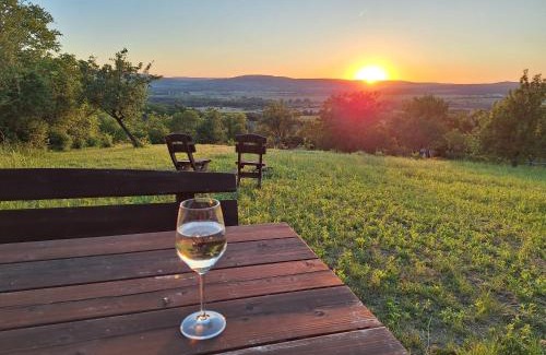 Tapolca Casa | Hillside Vendégház a Szent György-hegyen