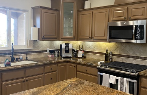 Arroyo Grande Casa | Hillside view with hot tub too