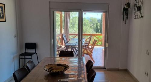 Mbrostar-Urë Casa | Hillside Villa