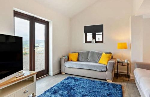 Combe Martin Casa | Hillsview - 4 berth renovated barn conversion