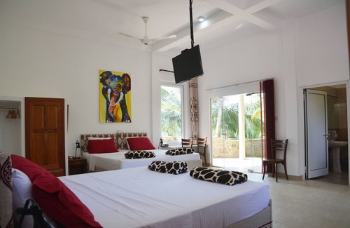 Boossa Casa | Hilltop Boosa