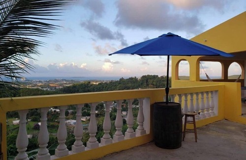 Florencio Casa | Hilltop Getaway with Ocean View, Huge Terrace & Outdoor Kitchen