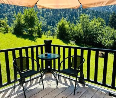 Glola Apartamento | Hilltop Glola