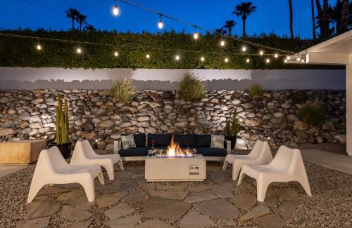 Chino Canyon Villa | Hilltop Haven by ACME House Company