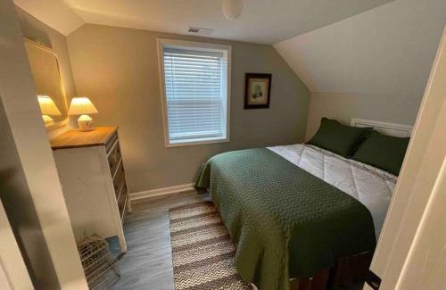 McCaysville Casa | Hilltop Haven w/Creek&Waterfall Dntwn McCaysville
