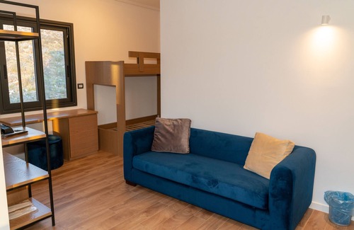 Sarande Hotel | Hilltop Heaven Hotel
