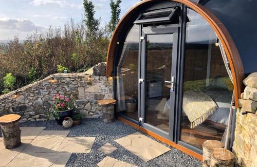 Silverbridge Apartamento | Hilltop Hideaway - Secluded pod with private hot tub
