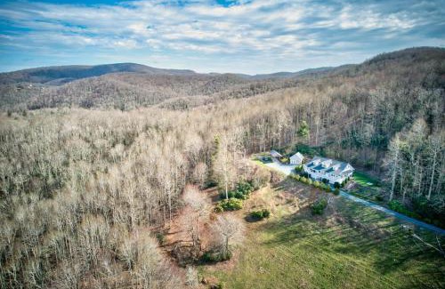 Boone Casa | Hilltop Hideaway