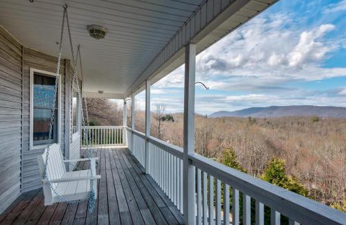 Boone Casa | Hilltop Hideaway