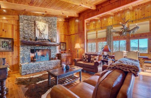 Mirror Lake Casa | Hilltop Hideaway