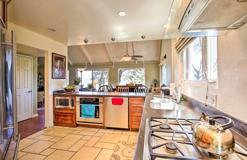 Rainbow CDP Casa | Hilltop Home in Wine Country w/ Hot Tub & Views!