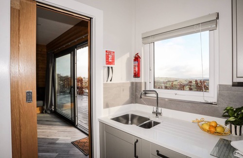 Corwen Cabaña | Hilltop Lodge