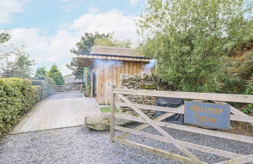 Corwen Cabaña | Hilltop Lodge