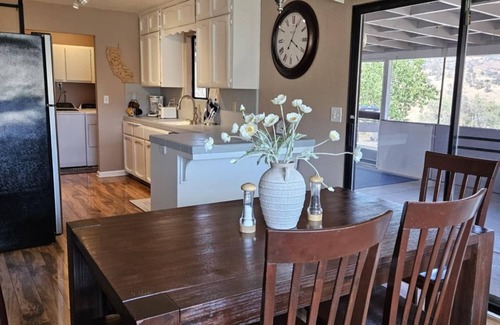 Squaw Valley Casa | Hilltop Nest — Sequoia and Kings National Park