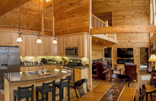 Hammondsport Cabina | Hilltop on Keuka - Your Perfect Lakeview Getaway