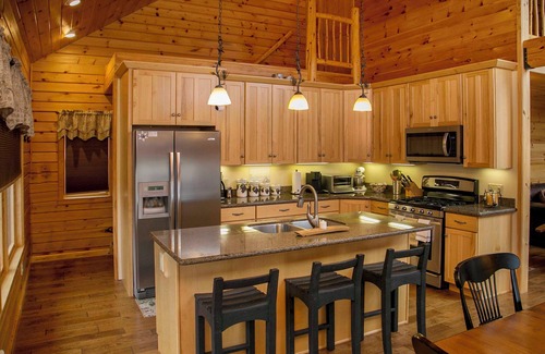 Hammondsport Cabina | Hilltop on Keuka - Your Perfect Lakeview Getaway
