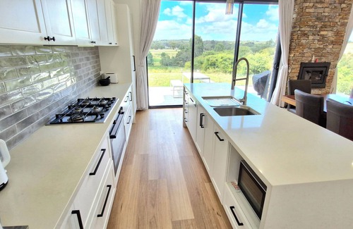 Creswick Casa | Hilltop Retreat Creswick Near Daylesford Ballarat