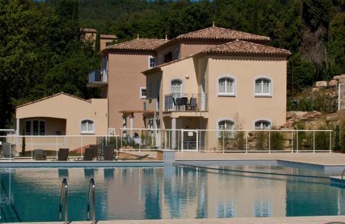 Callian Apartamento | Hilltop Retreat in Provence