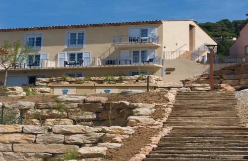Callian Apartamento | Hilltop Retreat in Provence