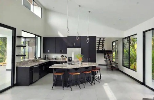 Ciudad Cortés Casa | Hilltop Villa with Amazing Ocean and Jungle Views