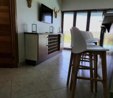 West Bank Casa | HilltopHaven