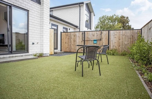 Trentham Casa | Hillview Hideaway: 2-BR Serenity